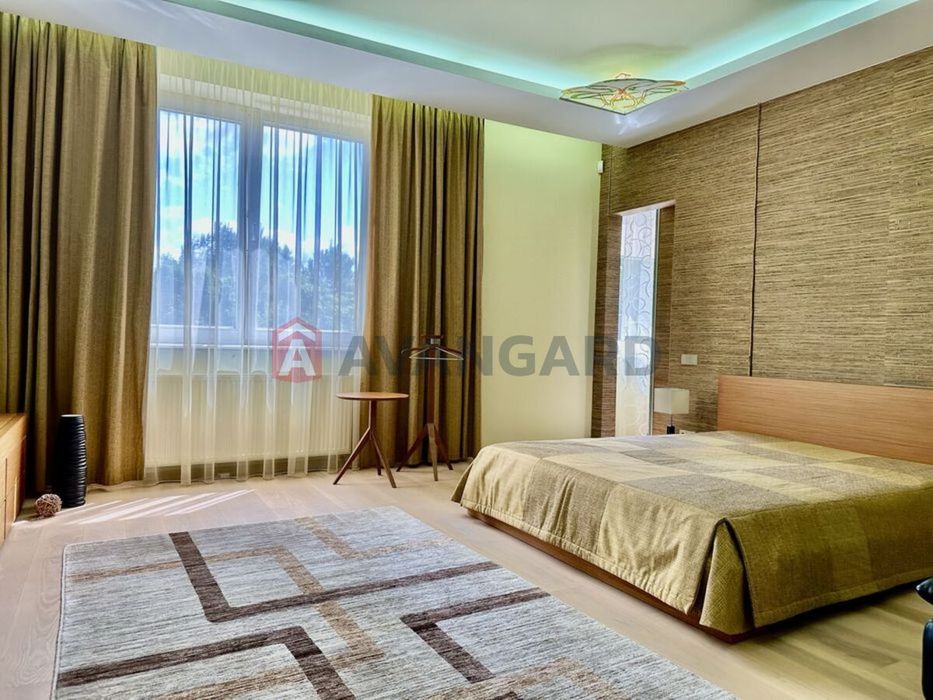 Простора елітна квартира 154 м² у парковій зоні Погулянки