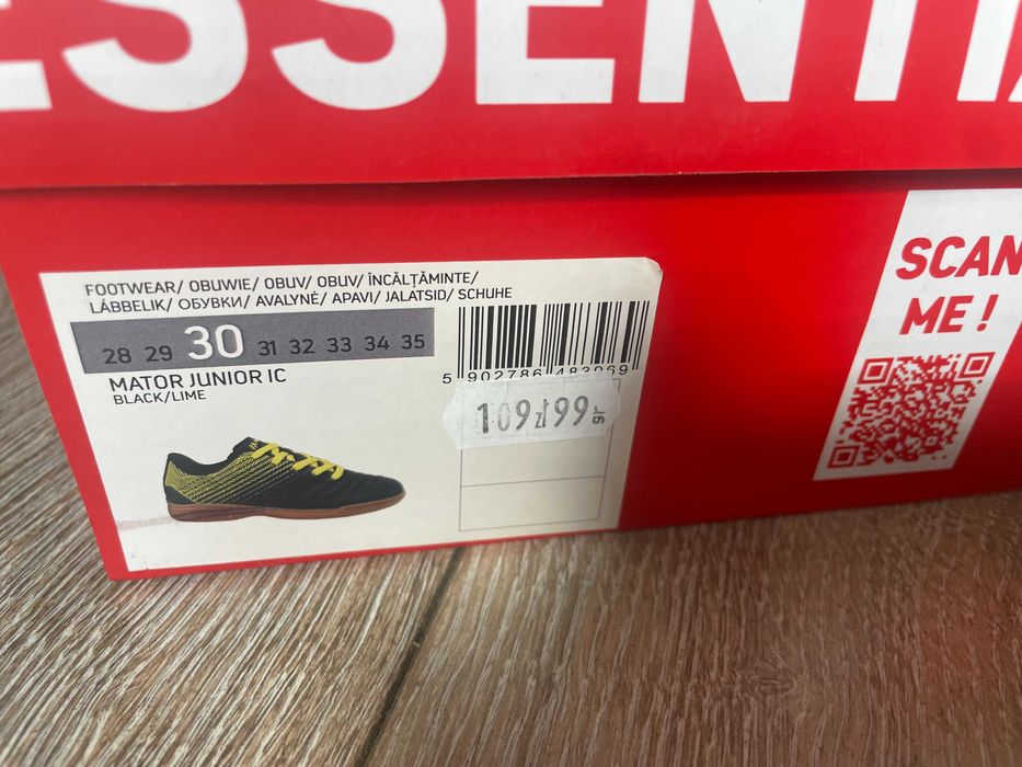 Buty halówki rozmiar 30 Martes piłka nożna