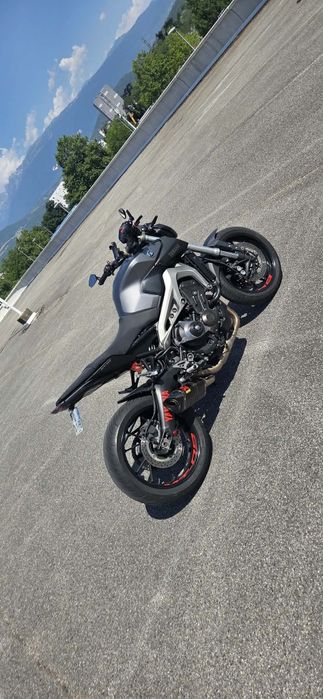 Moto com matricula francesa