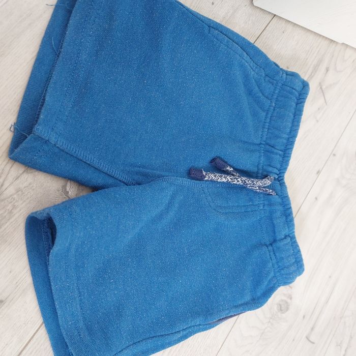 Spodenki dla chlopca 98 f&f tesco gratis