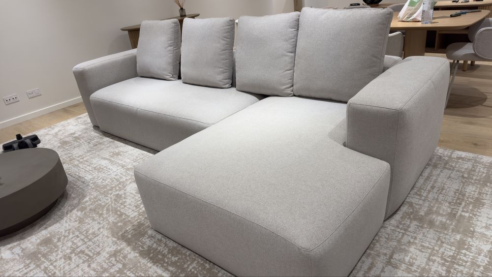 Vendo sofá da Kave Home de 3,40cm Novo