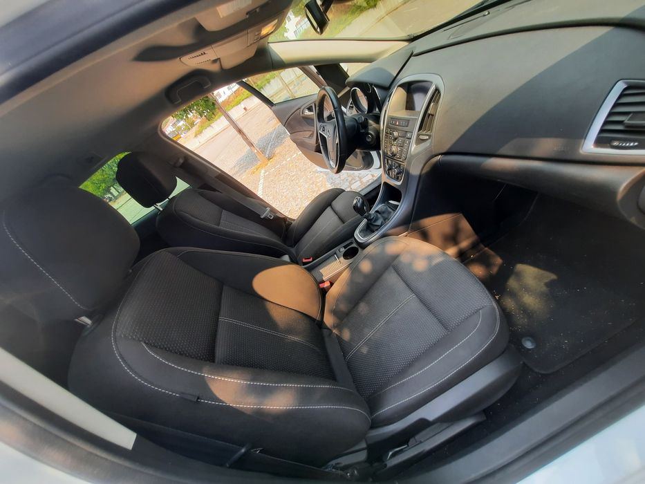 Opel Astra 1.6 CDTI 2014