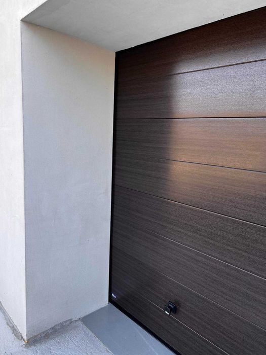 Brama Garażowa Segmentowa NICE 2400x2000