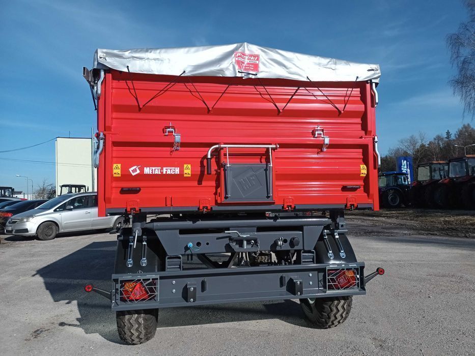 Przyczepa rolnicza dwuosiowa T710 6t lub 8t METAL-FACH