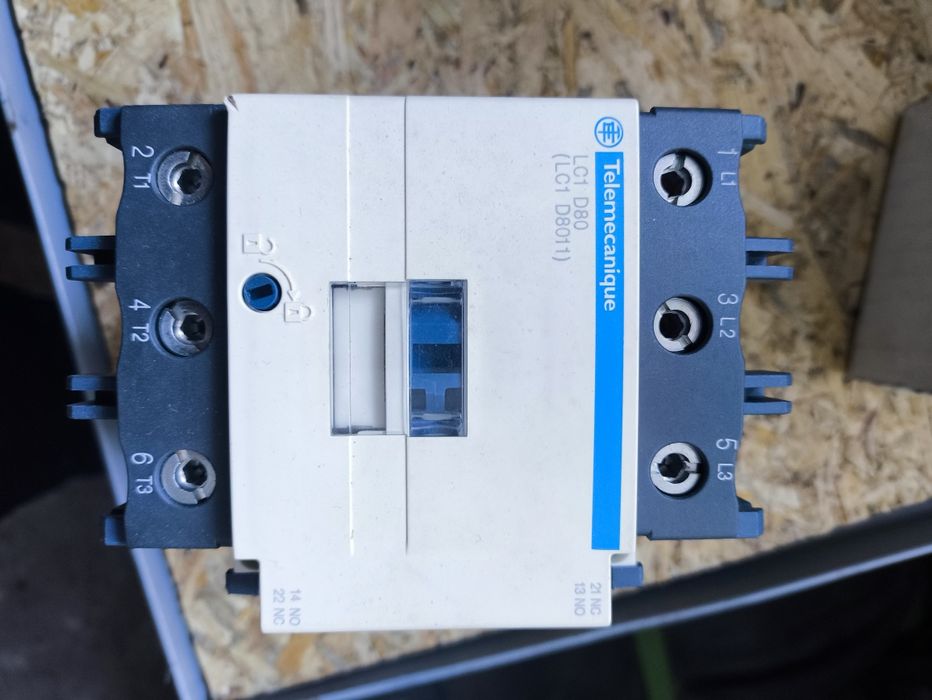 Контактор telemecanique lc1 d80m7
