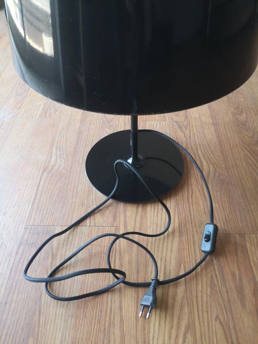 Candeeiro de Mesa IKEA Preto (Design Moderno)
