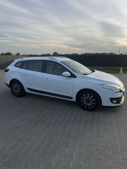 Продам Renault Megane III 2012 1.5 дизель АКПП