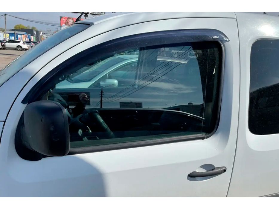 Renault Kangoo 2008-2020 рр. Вітровики (2 шт, HIC)