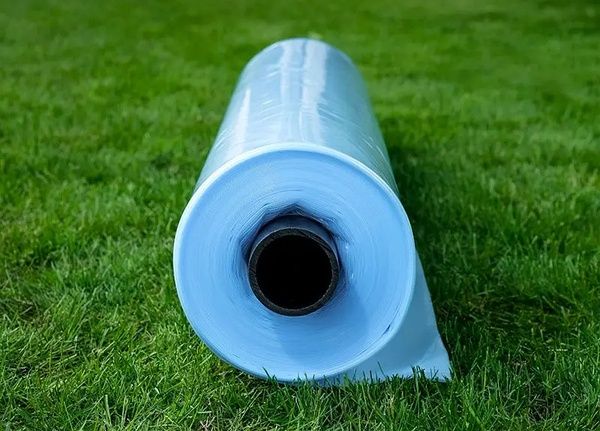 Рулон плівки поліетиленової, 150 мікрон, 3 метри на 100 метрів. Обмін