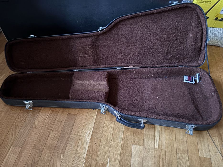 Case na gitare basowa