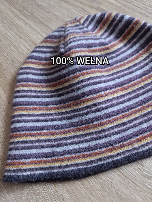 Ciepła czapka ze 100% wełny Diverse