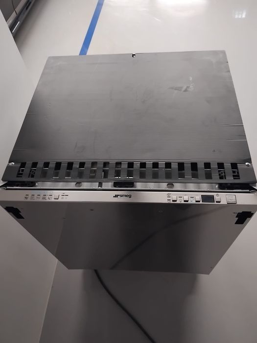 Maquina lavar loiça Smeg