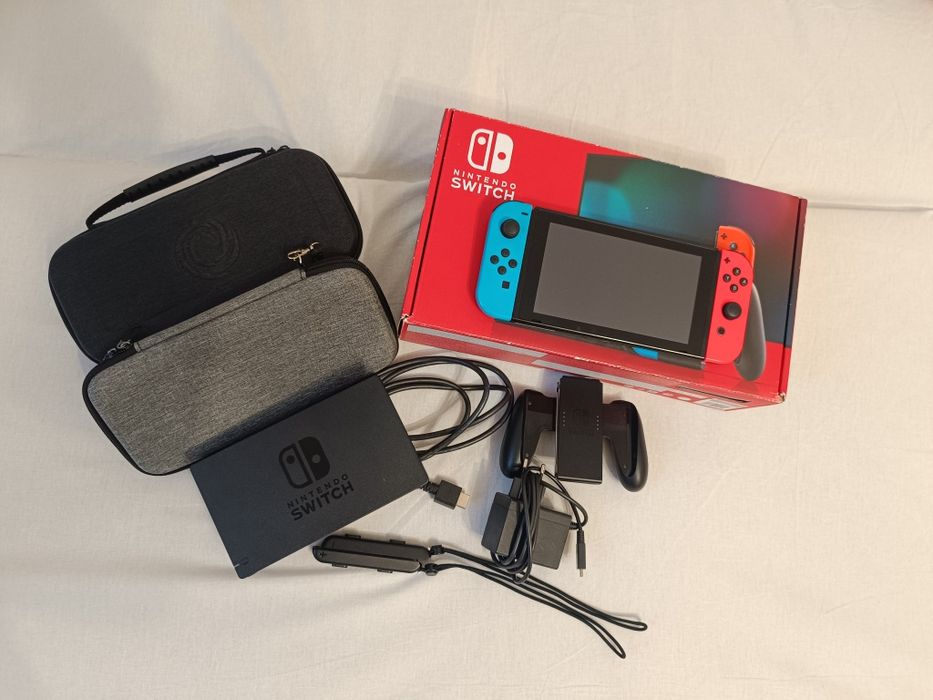 Konsola Nintendo Switch zestaw pudełko !!!
