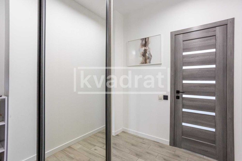 Оренда 2к квартири 55м2 ЖК Новопечерська Вежа вулиця Бойчука 41Б центр