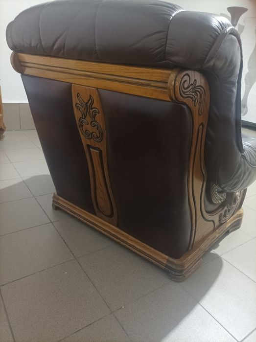 Dębowy komplet wypoczynkowy ze skóry (sofa 3-os, sofa 2-os + fotel