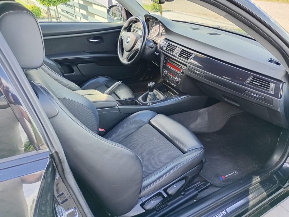 Piękne BMW E92 2009 r. 170 km • 183 tkm • Garażowane  Stan Idealny