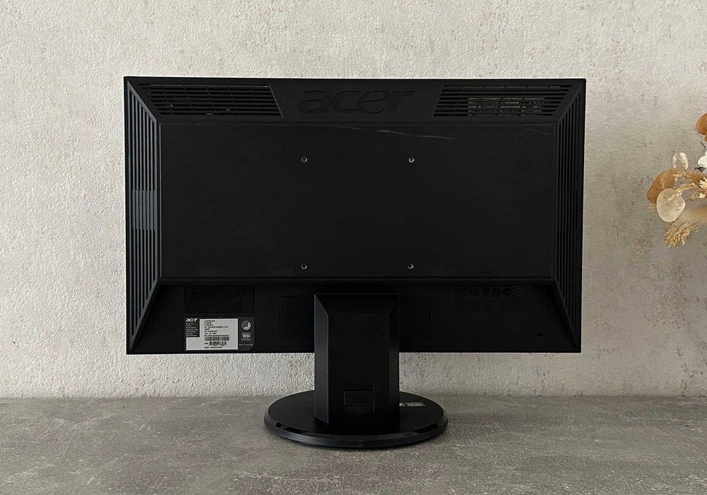 Монітор Acer V193HQ (19" TN / 1366 × 768 / VGA)