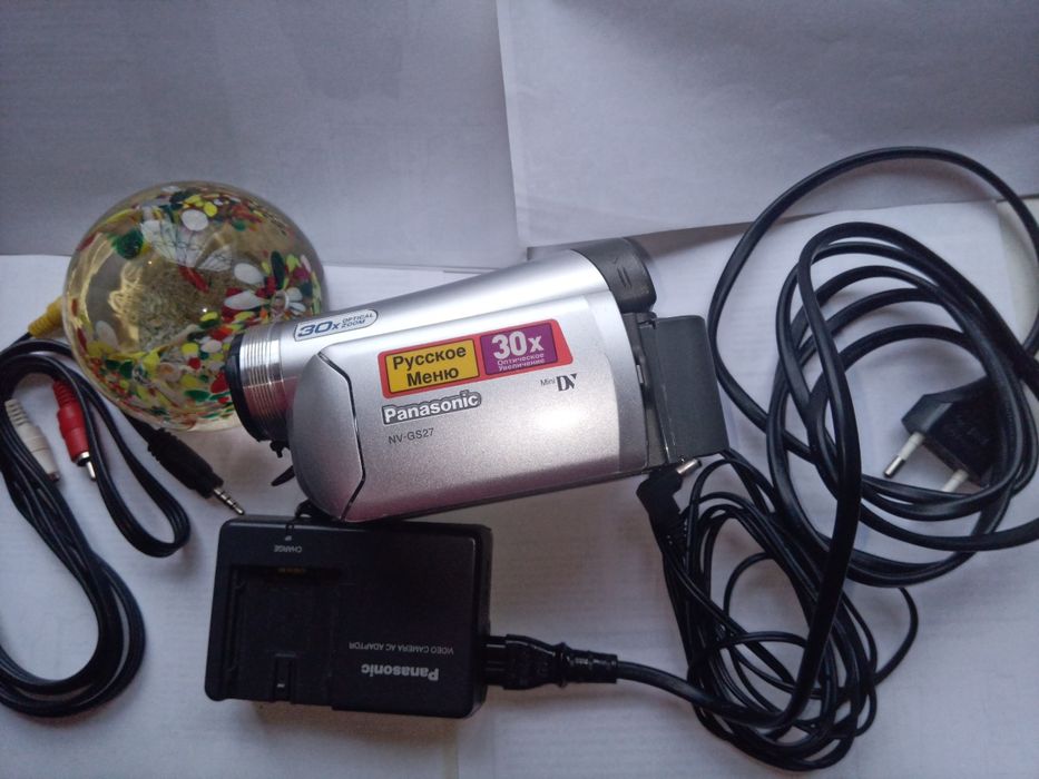 Відеокамера Panasonic NV-GS27EE
