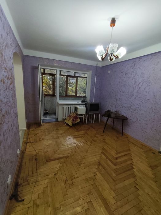 Продам 2х кімнатну квартиру в центрі міста "Амстор ,Україна"