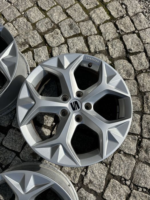 Felgi Aluminiowe 17 Seat Leon Ateca Golf Passat Troc Octavia 5x112 ET45 OEM