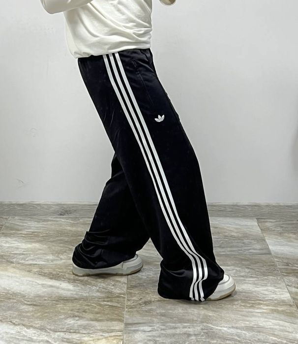 Нові широкі штани Adidas Firebird trackpants широкие спортивки адидас реп loose fit