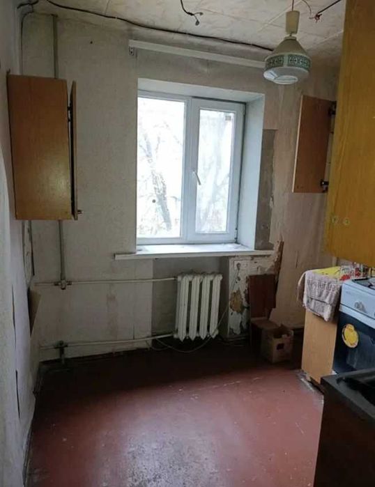 1 кім в ЦЕГЛІ середній поверх район НЕЗАЛЕЖНОСТІ (Титова) (718842)