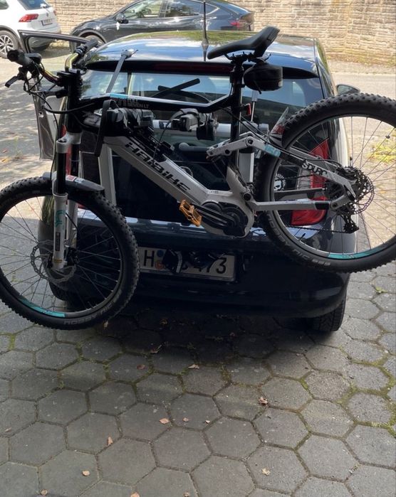 Велокріплення велобагажник велоплатформа на дах і фаркоп Thule 591 598