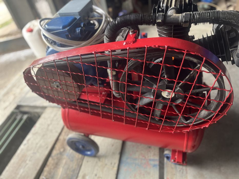 Компресор сто піскоструй гараж 1000л/хв.