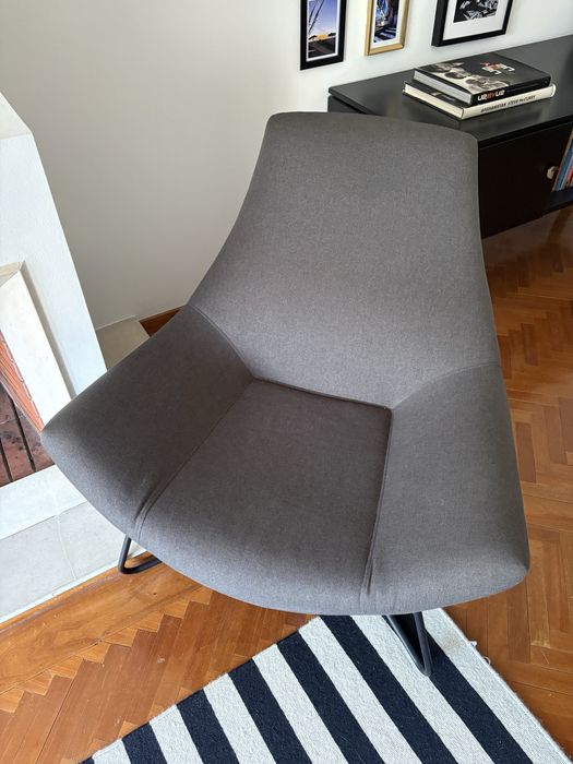 Cadeirão Cinzento/Preto