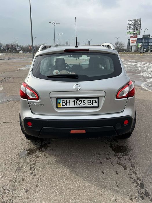 Ниссан Кашкай 2010 1.6 бензин , 13.500