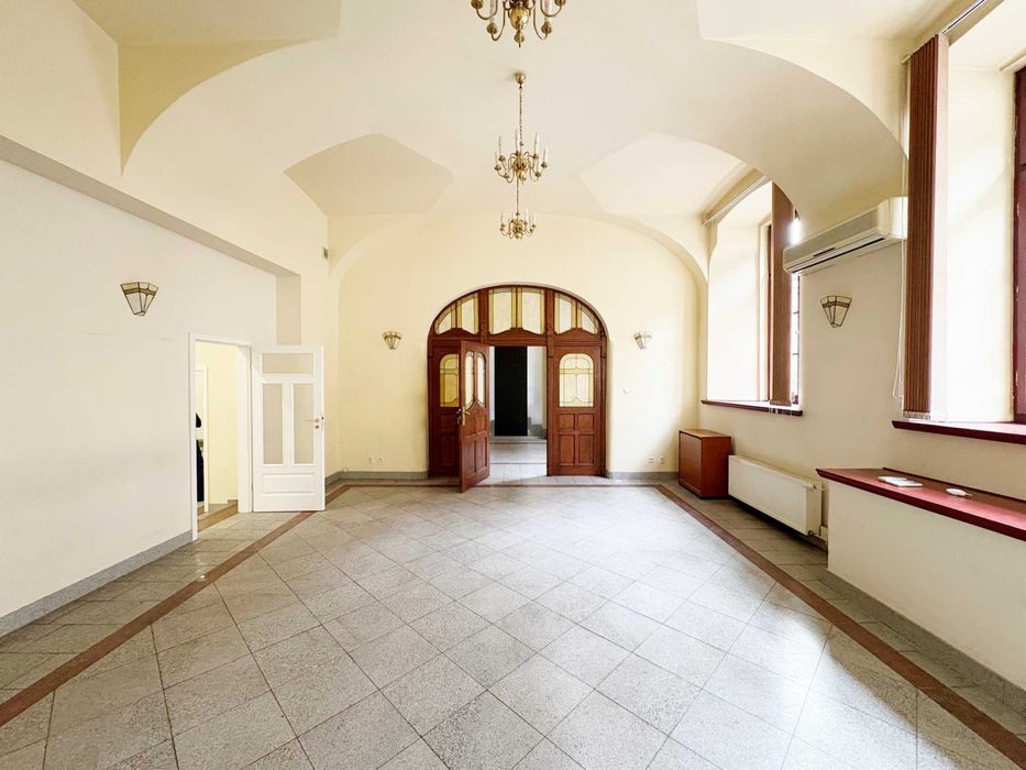 DO WYNAJĘCIA! Lokal ok. 180 m2 - Wrocław, Rynek