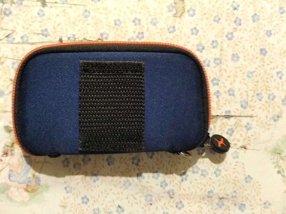 Vendo bolsa para telemóvel bom estado