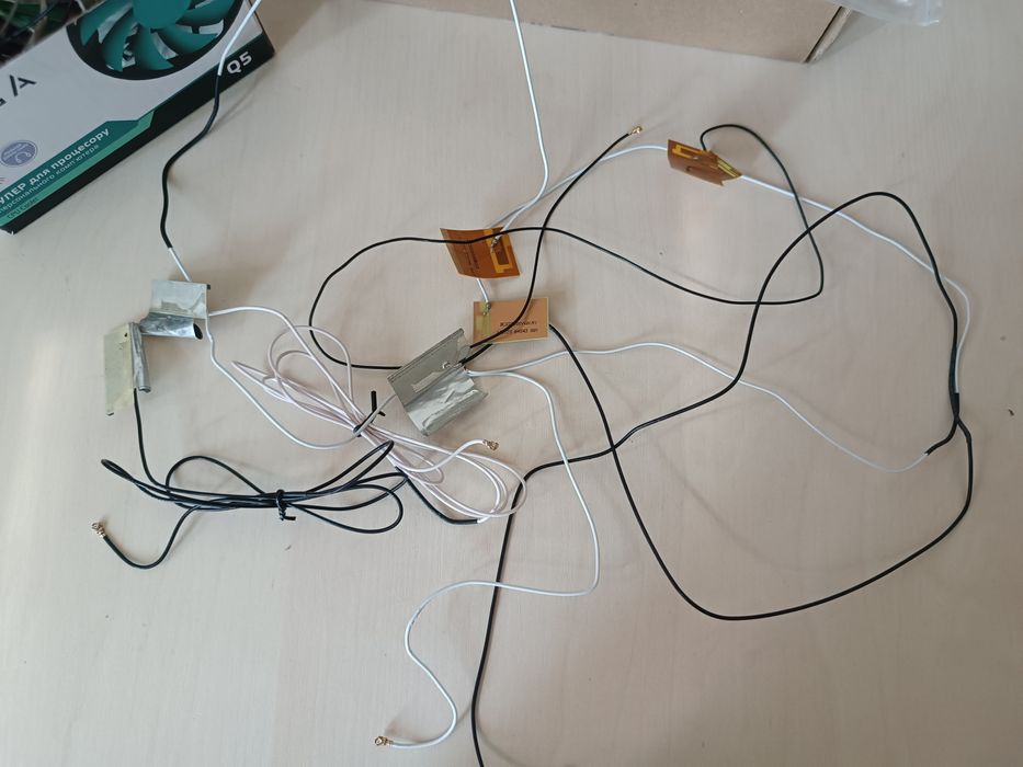 Антена WI-FI для ноутбуку
