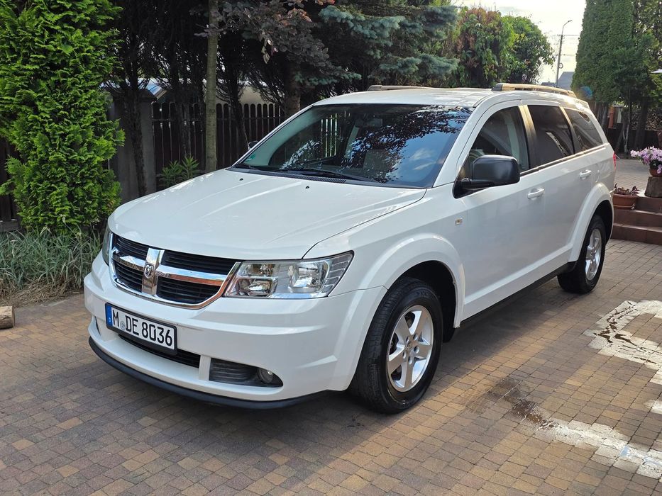 Dodge Journey Dodge Journey 2.4 SXT 170 KM, 7-osobowy, przebieg 105 tys. km – udokum