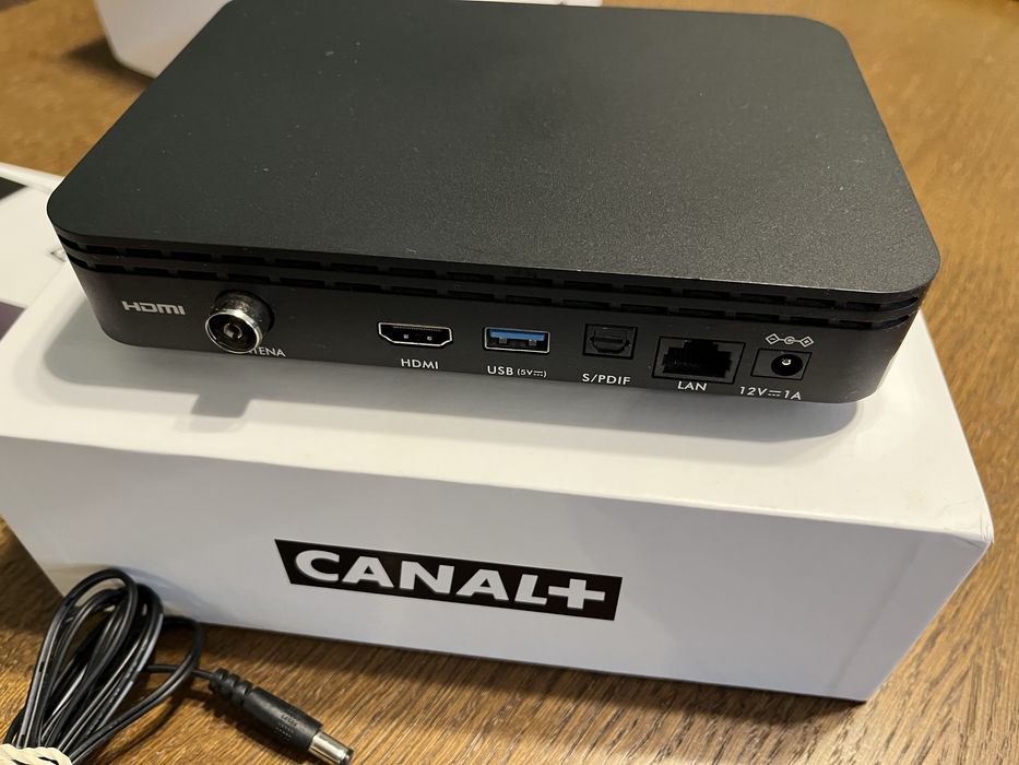 Canal+ Box dekoder Android 10 DVBT2