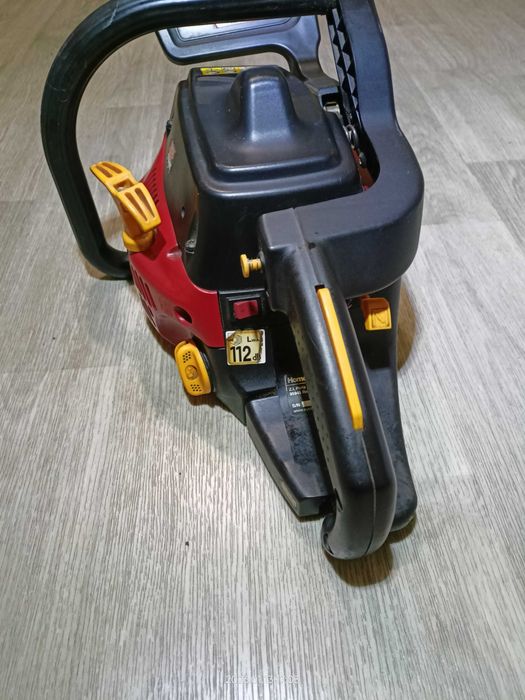 Бензопила Homelite (Франція)