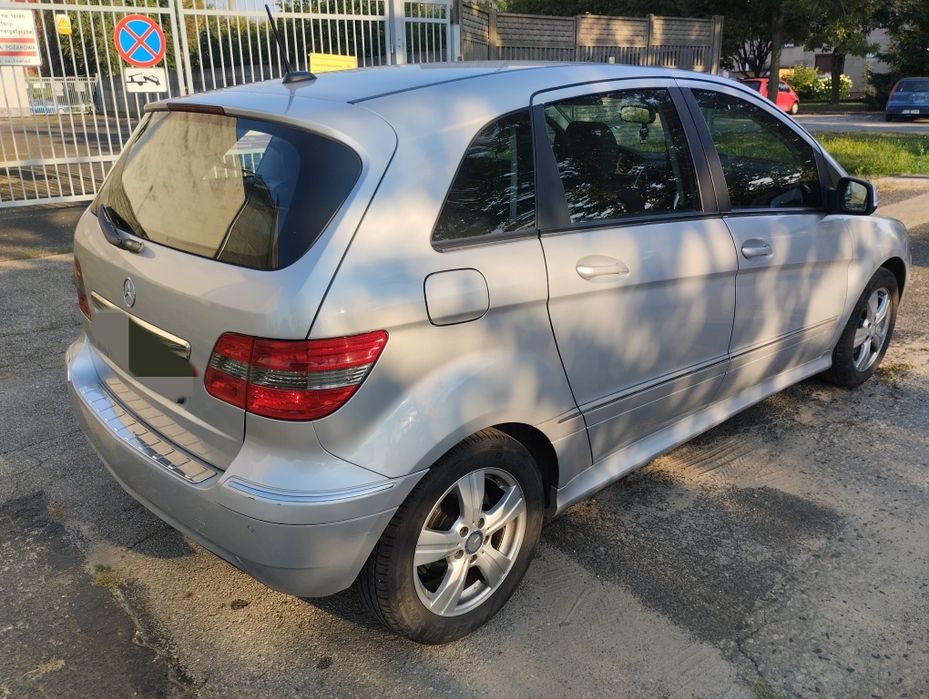 Mercedes-Benz B-klasa 2010 rok 2,0 D 109 KM 6 biegów klima sprawna nowe badania