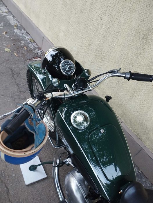 Продам мотоцикл ИЖ 49