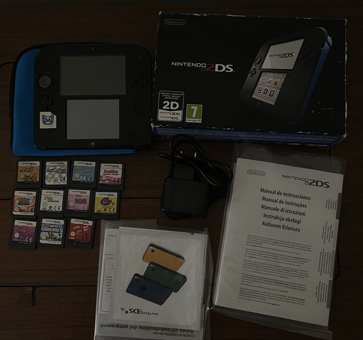 Nintendo 2DS + 11 Jogos Originais + Caixa + Carregador