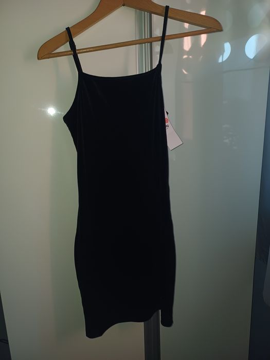 Nowa sukienka mała czarna