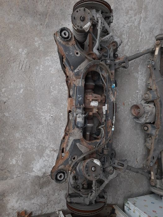 Jaguar XF X250 2012-15 задний редуктор полуось подрамник Разборка