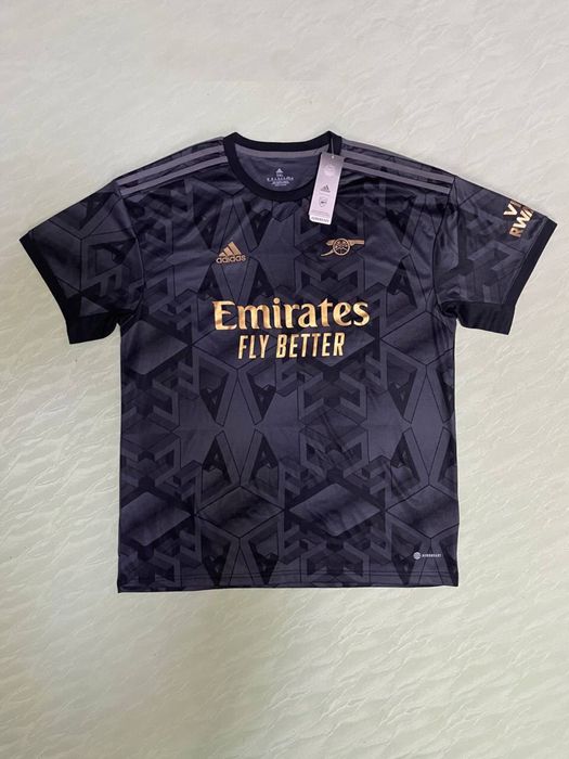 Футбольна футболка adidas