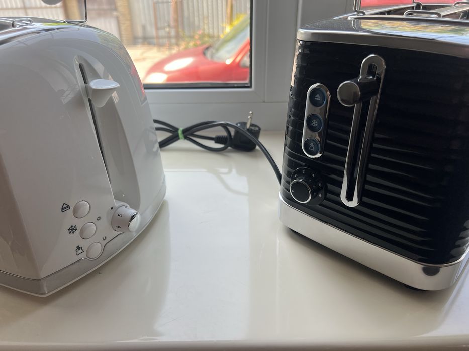 Тостер russell hobbs