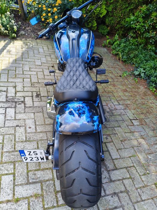 Harley Davidson breakaut FXSB 103 z 2014 roku