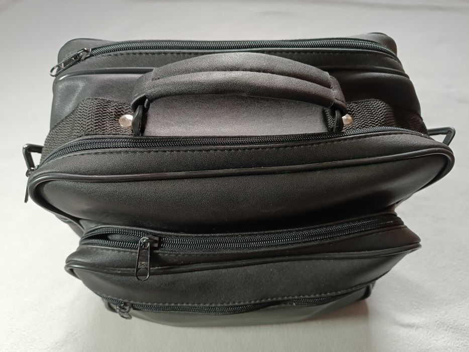 Kamera Panasonic model NV-CS1E