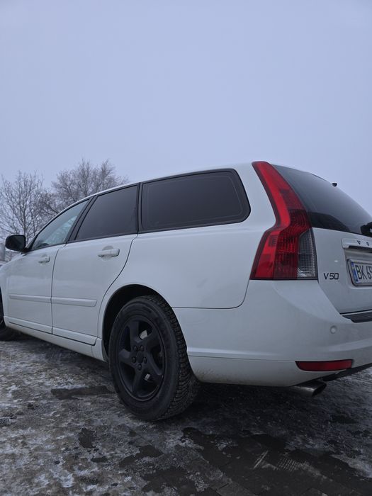 Volvo V50 2.0 D3 автомат Aisin 2012