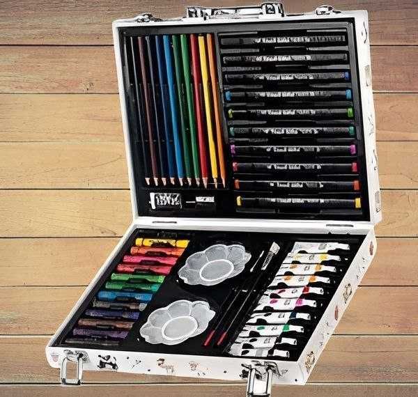 Художественный набор для рисования 68 предметов