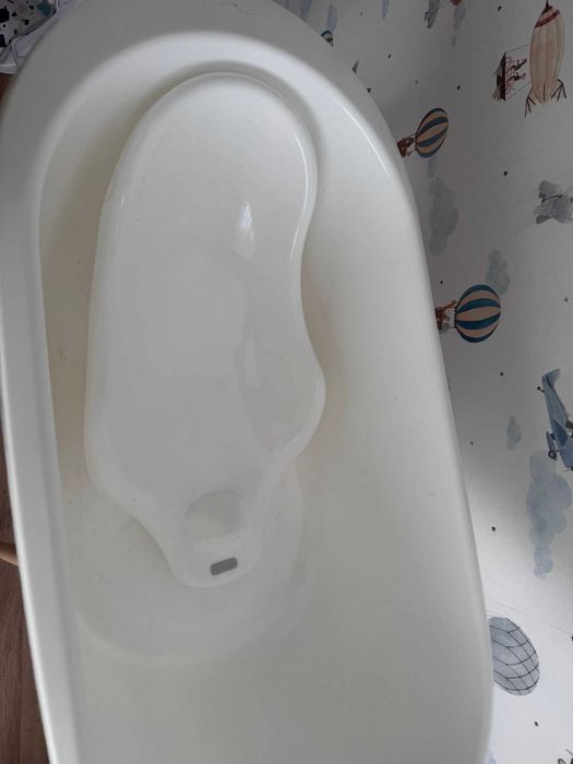 Vendo Banheira Bébé-Jou , modelo Sense Led