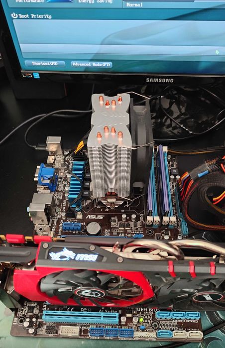 Zestaw PC GTX 970 + i5 3570 / 8GB RAM + monitor – brak dysku i 