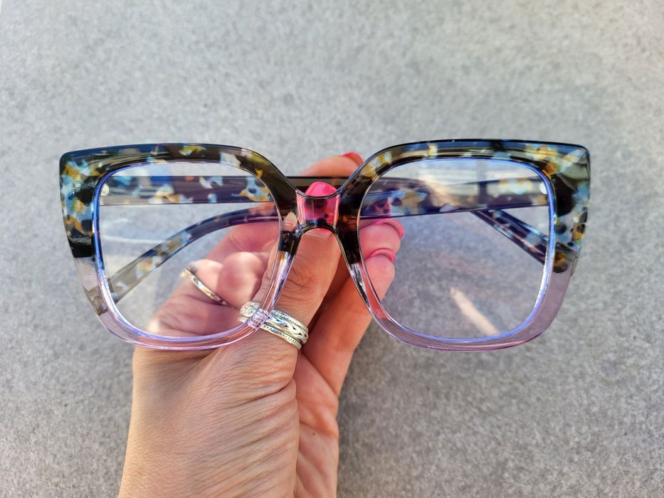 Okulary przezroczyste dla kobiet